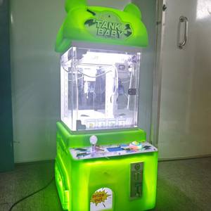 Alpha Planet Petite grue pour enfants Équipement d'arcade en plastique Mini poupée à un joueur Console de jeu de table - Product Image 4