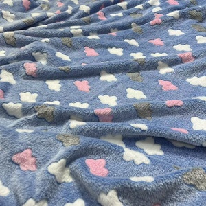 Nouvelle tendance populaire, tissu en flanelle imprimé offset double face 200 g/m², 100 % polyester, doux comme un nuage, pour couvertures et vêtements - Product Image 4