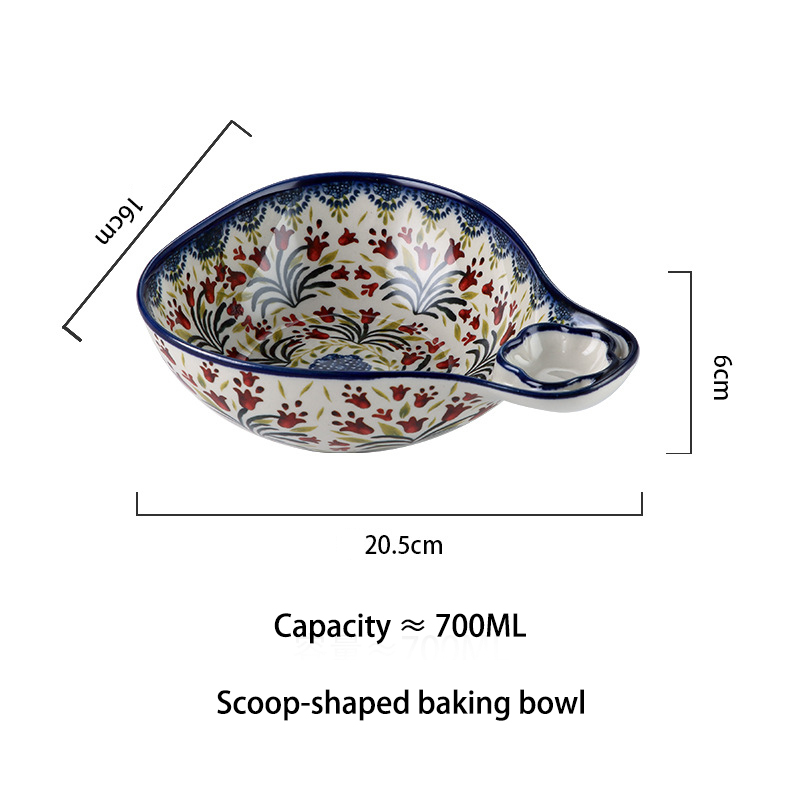 Piatto di gnocchi blu