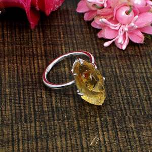 Bague brute en argent sterling 92.5 avec pierre citrine jaune naturelle non traitée Pierre de naissance de novembre Dernière conception simple - Product Image 2