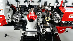 Dégauchisseuse industrielle quatre faces à moteur haute productivité pour le façonnage du bois - Product Image 5