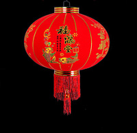 Grande lanterne en tissu chinois rouge suspendue imperméable traditionnelle bon marché lanterne d'éclairage mural extérieur pour le nouvel an lunaire