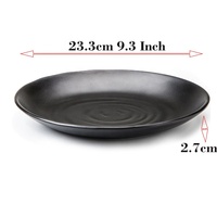 Assiette ronde noire en mélamine de 9 pouces pour service de sushi, vaisselle de restaurant japonais, fournie directement par l'usine