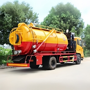Camion de nettoyage des eaux usées Dongfeng, <span class=keywords><strong>prix</strong></span> direct usine, 5,57 m³, 245 CV, avec moteur auxiliaire et <span class=keywords><strong>jet</strong></span> d'eau haute pression - Product Image 5