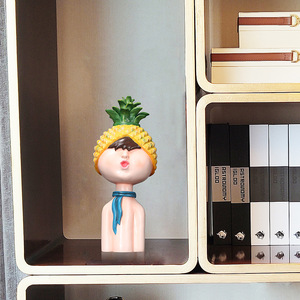 Figuras de Pareja Escandinavas de Resina, 2 Piezas, con Diseño de Plantas, Decoración para Sala de Estar - Product Image 4
