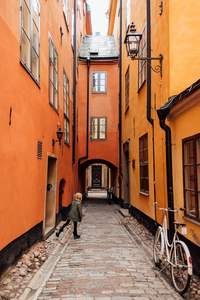 Lente Zoom Compacto NIKKOR Z 28mm F/2.8 con Enfoque Automático para Cámaras sin Espejo de la Serie Z que No son Full-Frame - Product Image 5