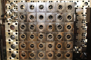 Pièces de rechange pour brise-roche hydraulique : Corps principal du cylindre, Pièces de rechange pour la tête avant, Ciseaux - Product Image 6