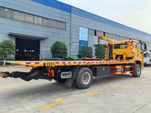 Camión Grúa de Plataforma Howo 4x2, Capacidad de 10 Toneladas, Plataforma de 8.5m, Brazo de Elevación de 10T, Sistema Hidráulico Importado para Rescate Seguro de Vehículos - Product Image 4