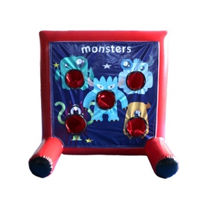Gioco di Freccette con Pallone da Calcio Gonfiabile Rosso a Doppia Faccia per Interni/Esterni in Vendita - Product Image 3