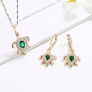 Juego de Aretes y Collar con Diseño de Tortuga, Chapado en Oro de 18K y Circonitas, para Mujer - Joyería de Boda, Venta al Por Mayor - Product Image 2