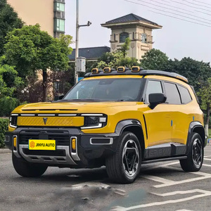 SUV d'occasion comme neuf 2026 Deepal G318 Modèle 2025 Édition Secret Land Transmission intégrale Faible kilométrage Hybride Électrique Deepal G318 Toutes options - Product Image 1