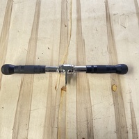 Accessoire de gym pour lat pulldown, barre droite rotative de 20 pouces avec poignée caoutchoutée