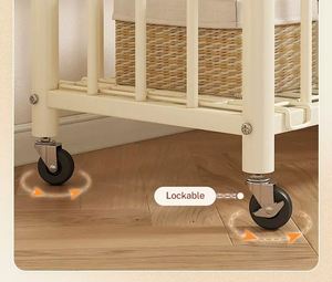 Porte-vêtements roulant en métal antirouille <span class=keywords><strong>pas</strong></span> <span class=keywords><strong>cher</strong></span> 360 °   Porte-manteau à double tringle sur roulettes silencieuses et verrouillables avec panier de rangement en maille et crochets latéraux - Product Image 3