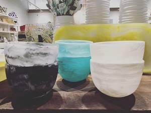 Handcrafted alimenti sicuri ciotola in resina con marmo modello e aqua swirl pattern utilizzato per contenere marmellata insalata e di ghiaccio crema - Product Image 3