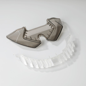 Molde de inyección de cavidad única para piezas de casco de motocicleta, alerón trasero, productos de moldeo personalizados - Product Image 3