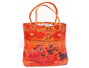 LOWELLCRAFT กระเป๋าสะพายหนังดีไซน์ลอร์ดคิริชนา - Product Image 2
