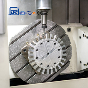 Fraiseuse CNC verticale à 5 axes à haute efficacité Surface spatiale complexe Table rotative à 5 axes pivotante A/C haute précision - Product Image 2