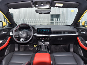 2023 <span class=keywords><strong>MG5</strong></span> berline de luxe 180DVVT manuel essence 1.5L lumière sombre intérieur EV voiture hybride Option nouvelles voitures en alliage d'aluminium galerie de toit - Product Image 2