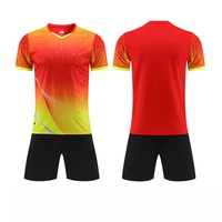 OEM Maßgeschneidertes 26-27 Internationales Fußballtrikot Weltfußball-Jersey für Globale Fan-Clubs Großbestellungen Lieferant Fußballtrikots