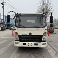 Camion léger/dump truck Sinotruk HOWO 4X2 6 pneus d'occasion à vendre