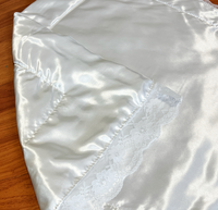 Couverture funéraire en satin XZR-130 Europe, couette intérieure pour cercueil et doublure de cercueil, couverture de corps, accessoires de cercueil