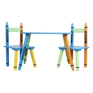 Colore personalizzabile cartone animato mobili per bambini in legno tavolo e sedia set tavolo da gioco giocattolo soggiorno uso domestico