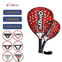 Raquette de padel professionnelle Qingyu Sport, noyau en mousse EVA, forme diamant en carbone, absorption des chocs, imperméable, couleur et logo personnalisables