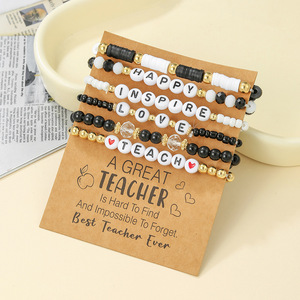 Conjunto de pulseras para el Día del Maestro, diseño de corazón y manzana con cuentas de arcilla polimérica coloridas, joyería apilable, regalo para profesores - Product Image 3