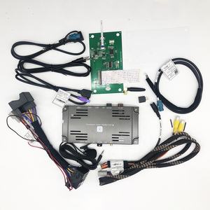 Interfaccia Video AZTON per Integrazione <span class=keywords><strong>CarPlay</strong></span> su <span class=keywords><strong>Volkswagen</strong></span> RCD550 Touareg 7P Compatibile con Telecamera Posteriore di Fabbrica / Android Auto - Product Image 1