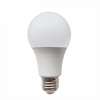 Échantillons Gratuits Ampoule LED A60 de AMY Sheng 5W-24W Matériau PC Culot E27/B22 Certifiée CE pour Maison & Entrepôt SKD/CKD