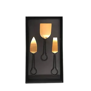 Ensemble de spatules à fromage en acier inoxydable faites à la main avec un design élégant, parfaites pour les cuisines élégantes, les mariages et les réceptions - Product Image 2