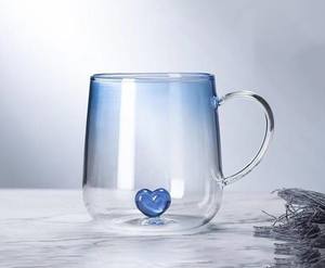 Vaso de cristal de pareja de Corazón Azul degradado, taza de agua de leche creativa de una sola capa, regalo romántico cálido para <span class=keywords><strong>aniversario</strong></span>, Día de San Valentín - Product Image 5