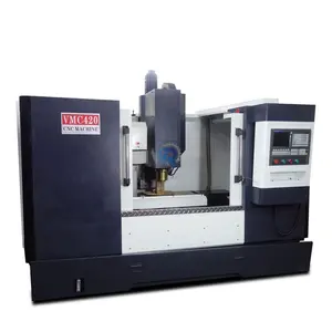 Boa qualidade 4 eixos cnc usinagem máquina FANUC vmc420 cnc metal fresadora