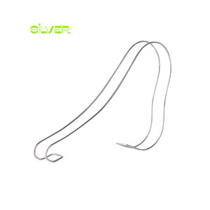 Présentoir de chaussures à talons hauts en acier inoxydable titane doré, support de chaussure élastique en métal or rose pour boutique exclusive - Product Image 3
