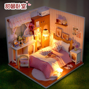 บ้านจำลองไม้ประกอบเอง DIY ขนาดเล็ก 13ซม.*13ซม.*12ซม. ของขวัญวันเกิด ปีใหม่ ฉากบ้าน - Product Image 6