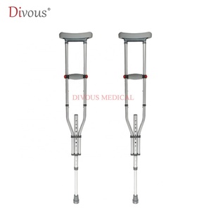 Béquilles pliables en alliage d'aluminium épais, adaptées à différentes tailles, pour l'assistance aux personnes handicapées et âgées lors de leurs déplacements en extérieur - Product Image 3