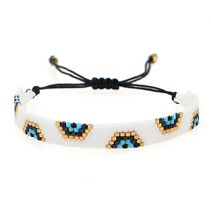 Great Man Gift Ideas: 5 Thoughtful Boho Couple Gifts Under $10