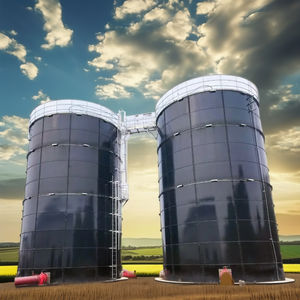 Réservoir de média filtrant pour le traitement de l'eau avec surface intérieure lisse en verre fusionné à l'acier - Product Image 1