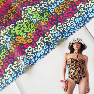 Tela textil para el hogar con impresión personalizada de LICRA y poliéster - Product Image 1