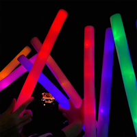 Bunter Schaumstoff-Leuchtstab, Blinkender Schwamm-Leuchtstab für Bars, Großhandel Cheerleader-Requisite mit Eigenem Logo, LED-Schaumstoff-Leuchtstab