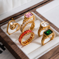 Bague Statement Femme en Gros, Or Doré, Pierre Précieuse Colorée, Style Français Vintage, Bijoux en Acier Inoxydable