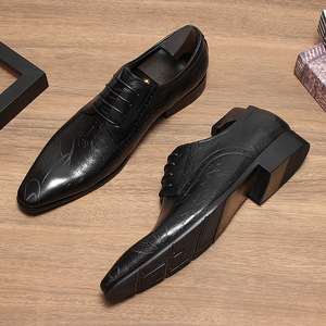 Chaussures en cuir décontractées pour hommes de nouveau style, chaussures pour hommes à la mode de style derby imprimé au laser en cuir véritable - Product Image 6