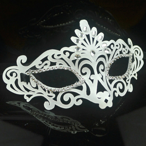 Maschera Semifacciale Femminile con Design a Reticolo e Diamanti per <span class=keywords><strong>Capodanno</strong></span>, Spettacoli Cosplay e Gala Annuale - Product Image 1