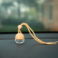 Flacon de parfum suspendu vide 6 ml, diffuseur d'aromathérapie pour voiture, flacon de désodorisant pour voiture avec bouchon en bois