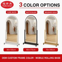 Miroir sur pied en forme d'arche pour hôtel, avec cadre en métal, éclairage LED, miroir pleine longueur avec roulettes