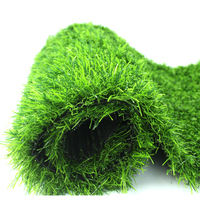 Gazon artificiel synthétique en rouleau pour extérieur et jardin, design football, populaire en Asie du Sud-Est, en stock