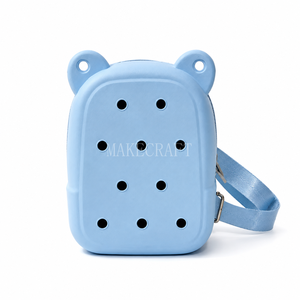 Mochila de PVC con dibujos animados, orejas de oso y correa desmontable para niñas, bolso escolar cruzado a la moda, cierre de cremallera impermeable - Product Image 3