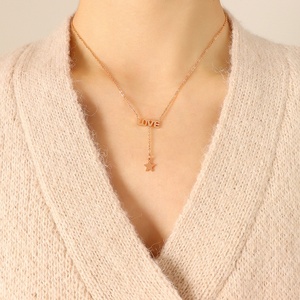 Produttore di gioielli all'ingrosso fai da te personalizzato CNC taglio Laser parola Love <span class=keywords><strong>Star</strong></span> Charms collana a catena placcata in oro - Product Image 2
