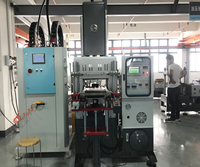 Production de silicone liquide faisant le processus petite presse à chaud hydraulique de 30 tonnes moulant la machine d'injection LSR
