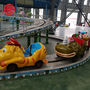 Trenino in pista da corsa gratuito per bambini in treno Mini navetta in auto con treni elettrici del parco divertimenti - Product Image 2